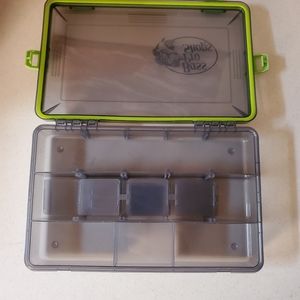 Bass Pro Shop Tackle box